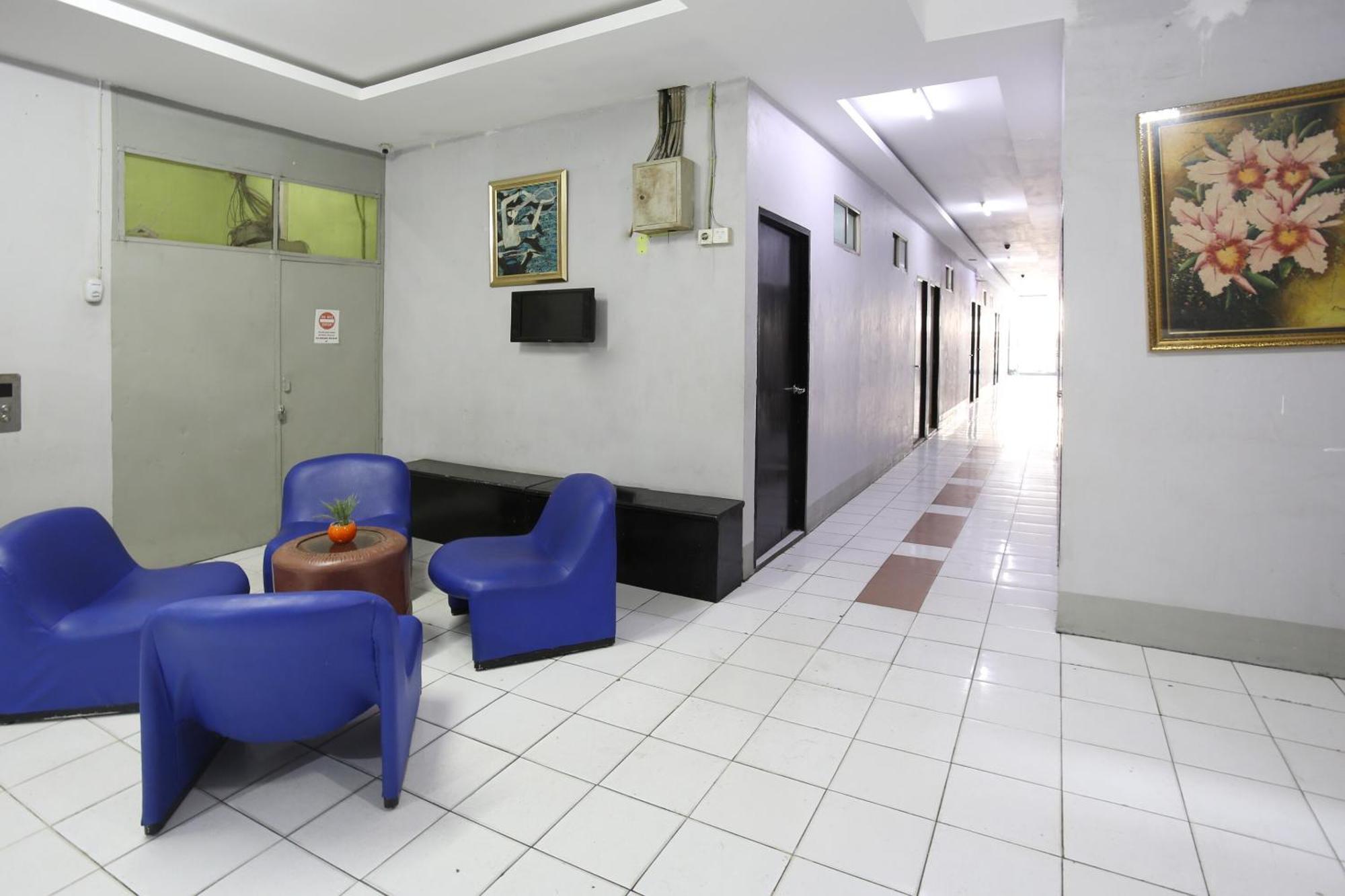 ג'קרטה Oyo 3865 Wisma Niaga מראה חיצוני תמונה